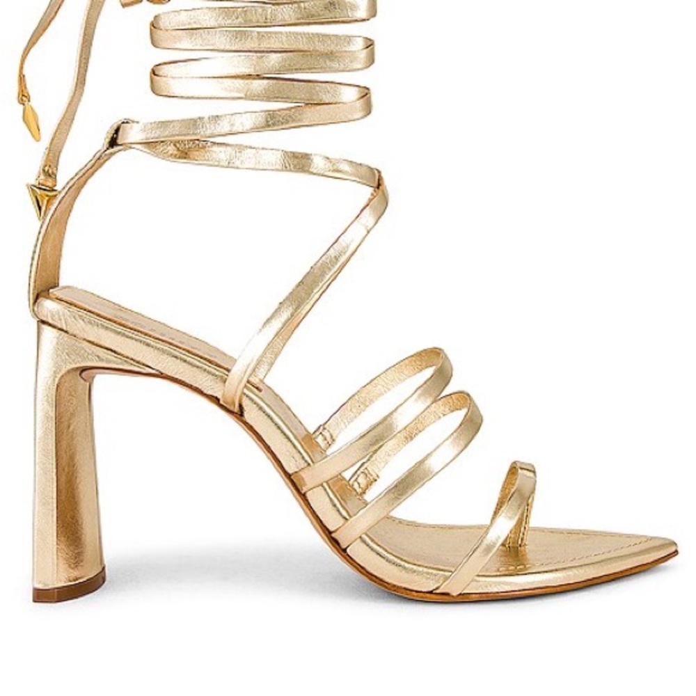 Schutz | Leaf Heel in Platina